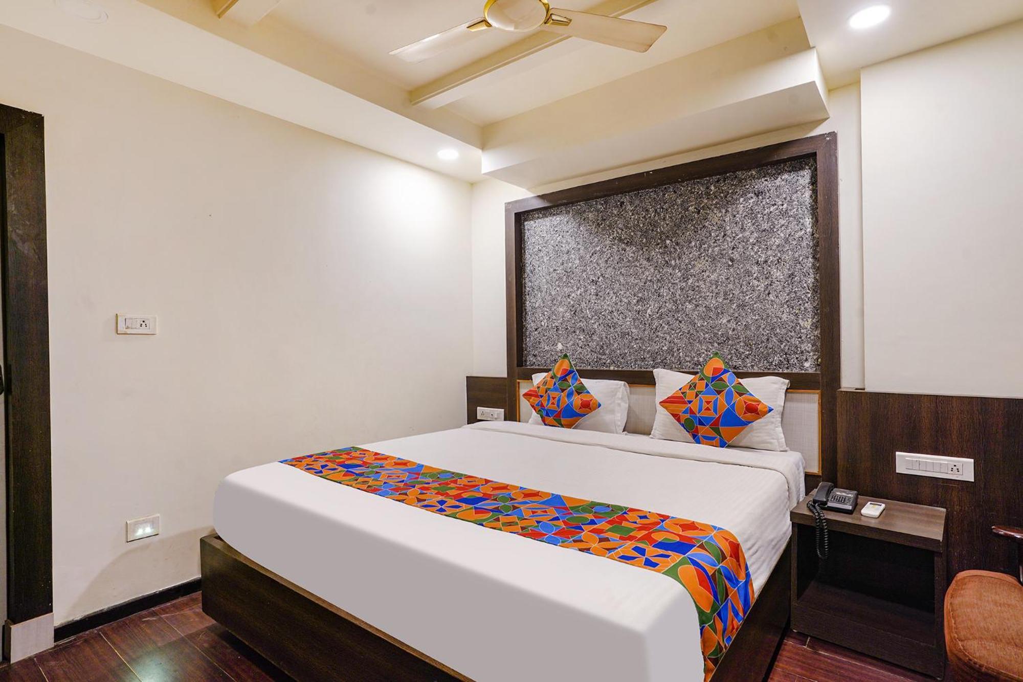 Fabhotel Golden Way Vijayawāda Exterior foto